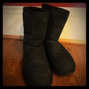Uggs black boots